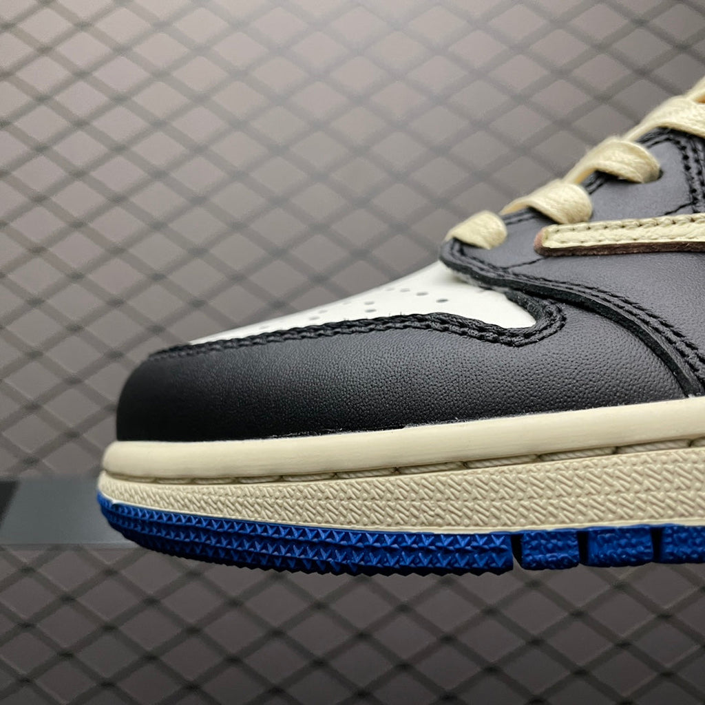 AJ1 Low Travis Scott x Fragment