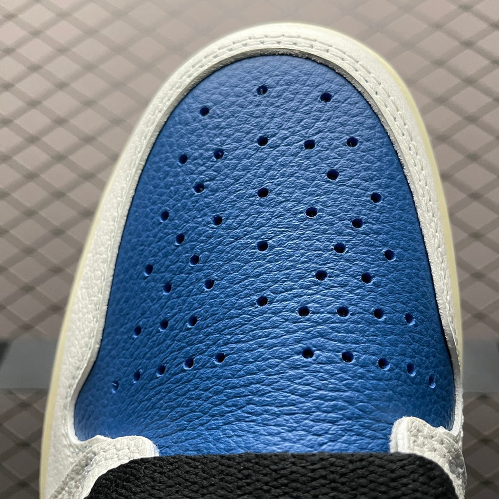 AJ1 High Travis Scott x Fragment